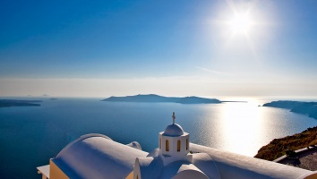 Santorini among the best islands in the world, once again 