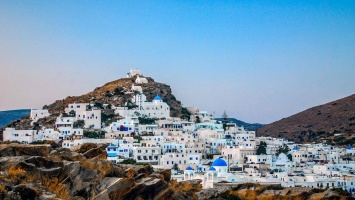 Independent: Why you should swap Santorini for the Instagram-worthy Ios island