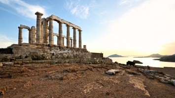 Sounion: Let the Aegean Sea mesmerize you with its past  