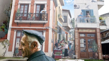 Town of Trikala: Art attack...at the old quarter of “Manavika” 