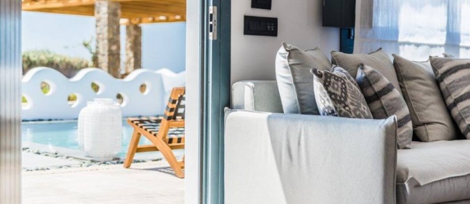 We just discovered your ideal home-away-from-home in Mykonos for this September