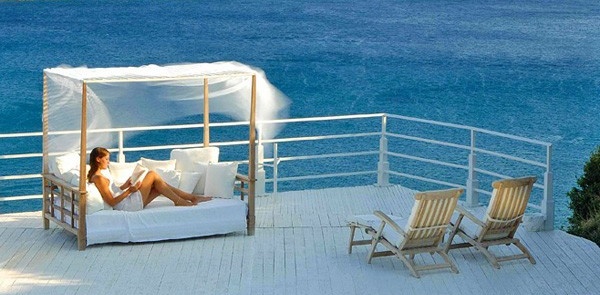 Στα 5 top παραθαλάσσια ξενοδοχεία της Ελλάδας το Ios Palace Hotel & Spa!