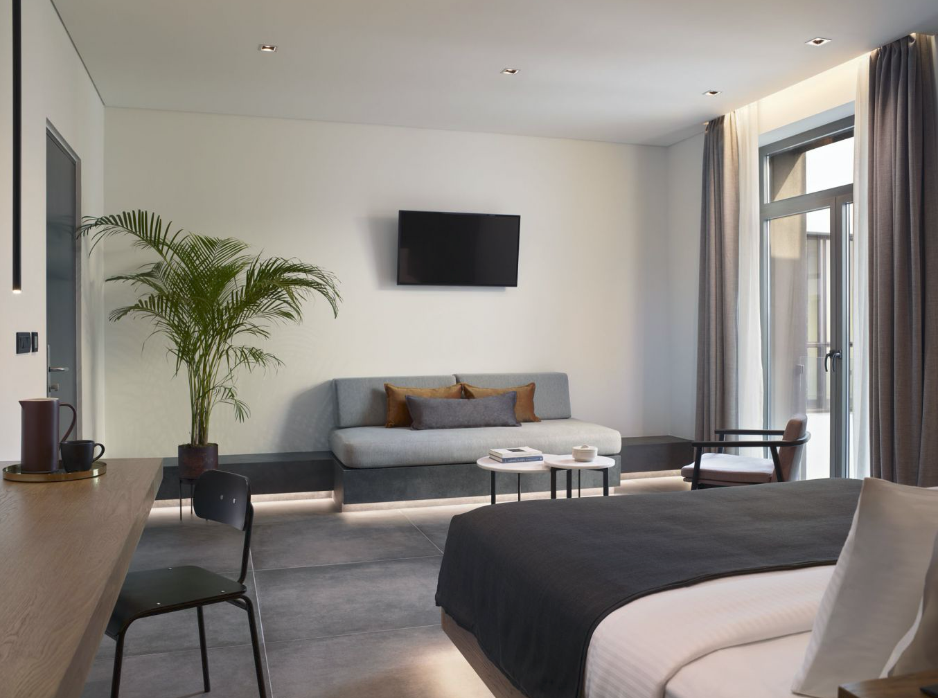 Editor Athens Hotel